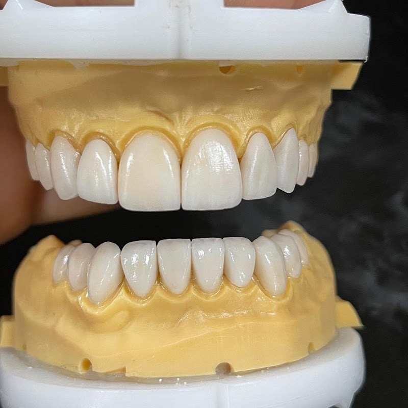 KLINIK PERGIGIAN AMIM, HQ MENARA LANDMARK