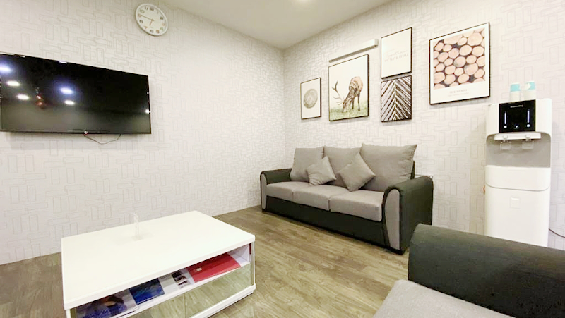 Q & M Dental Clinic (Permas Jaya)