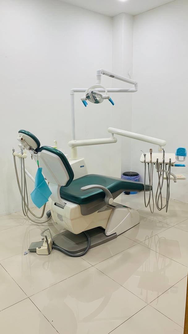 Drs Wong & Partners Dental Surgeons - Bukit Indah